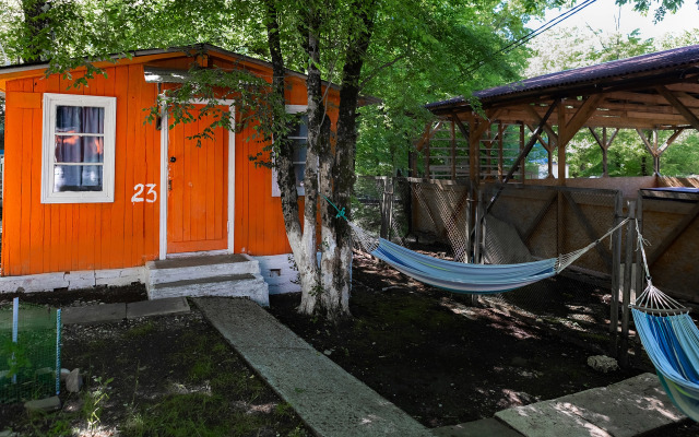 Yug Turist Guest house