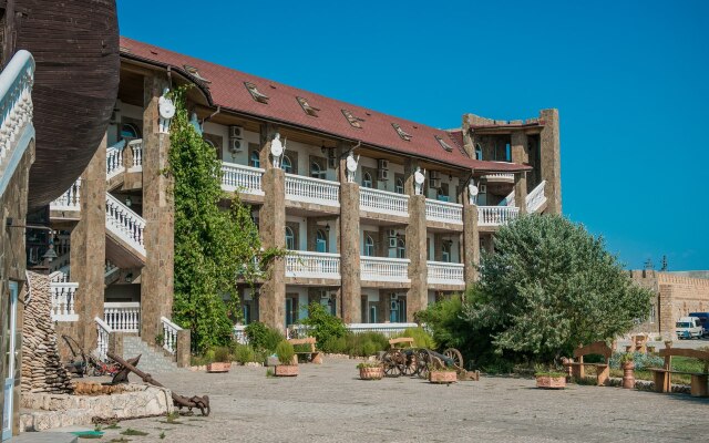 Zamok Viking Hotel