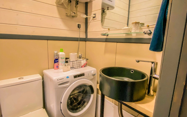 Семейно-Туристический загородный клуб Карамелькино Коттедж 1