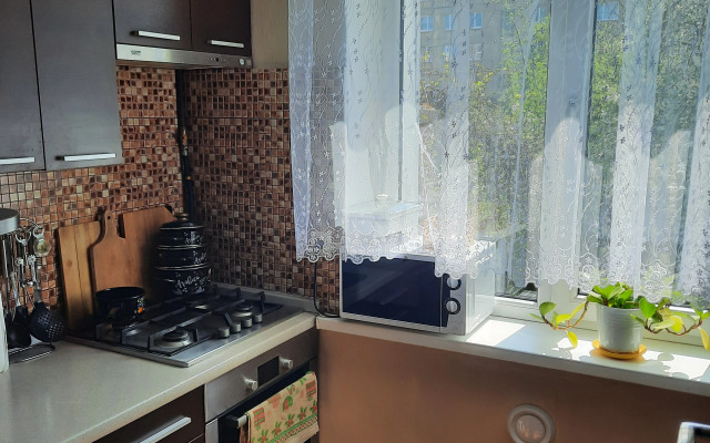 Квартира 2-х комнатная с выходом в сад