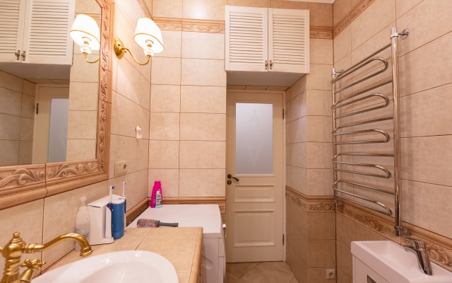 Samotsvet Na Naberezhnoy Kanala Griboyedova 49 Apartments