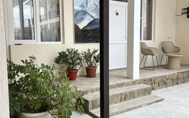 Guest house Granat