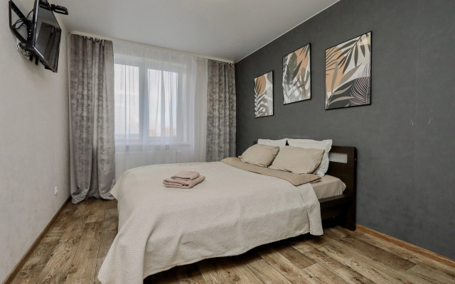 1 komnatnaya kvartira na prospekte Kalashnikova Apartments