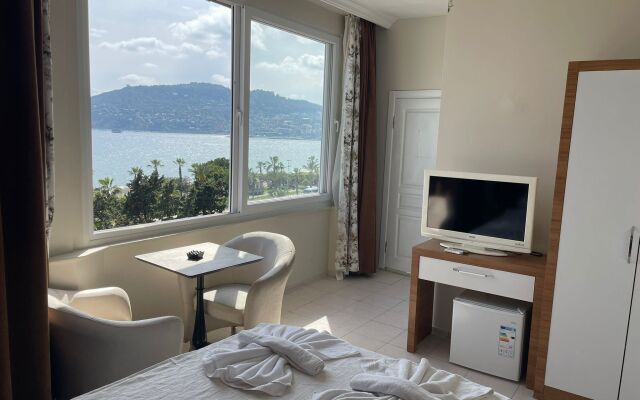 Rosella Apart-Hotel
