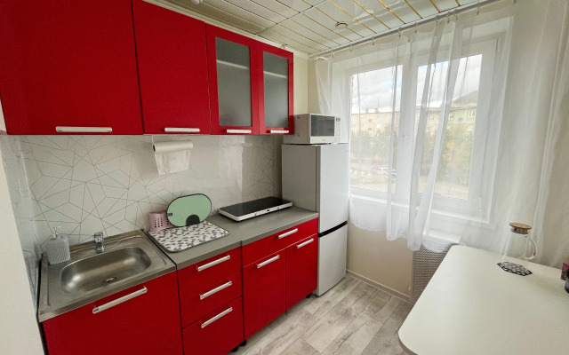 Квартира Life Kirovsk 8 Большая и Уютная