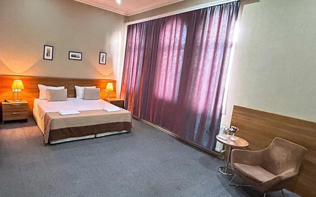 The Family Hotel
