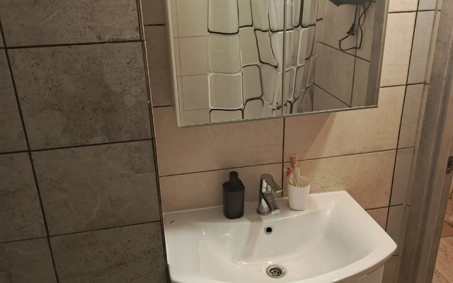 Квартира Уютная Возле Сказочной Аллеи