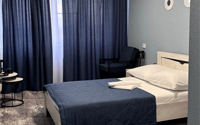 Druzhba Hotel