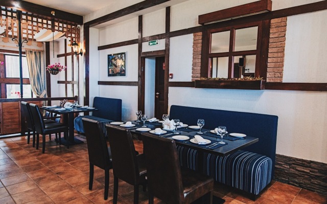 Отель Загородный Плесков