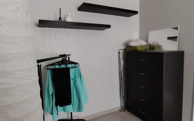 Yermak Neftyaniki Flat