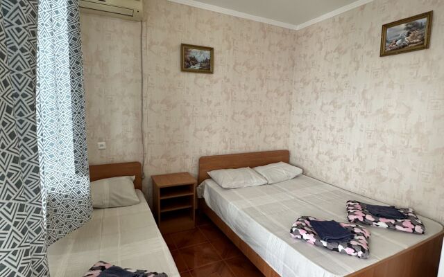 Guest house Zhemchuzhina