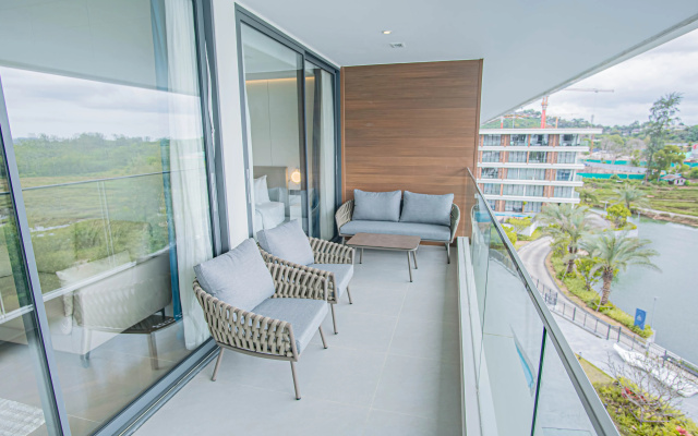 Апартаменты Coastal 1 Bd Moments from the Sea