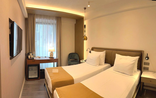 Smart and Simple Hotel Karakoy