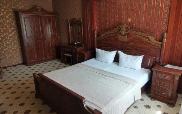 Altyn Adam Hotel