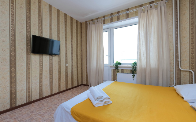 Квартира рядом с Мнтк им. Федорова и Ск Заря