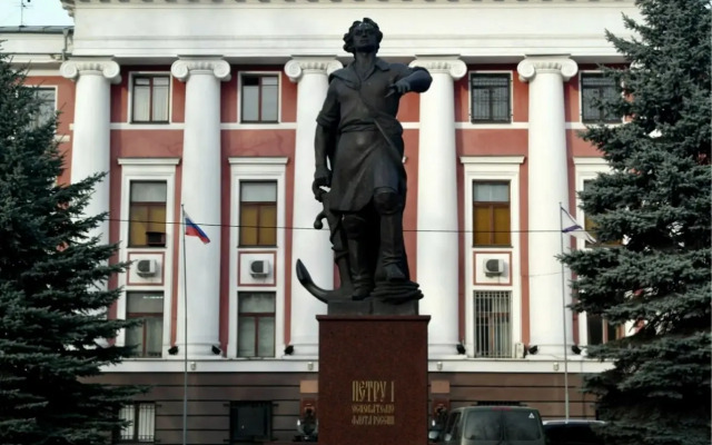 Na Ploschadi Pobedy Apartments