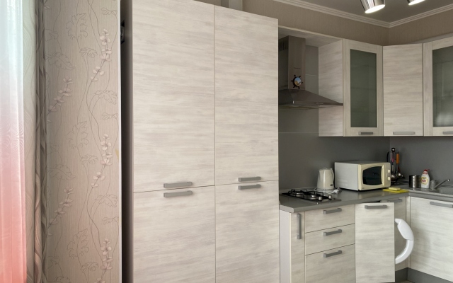 080 Приморская 1 Apartments
