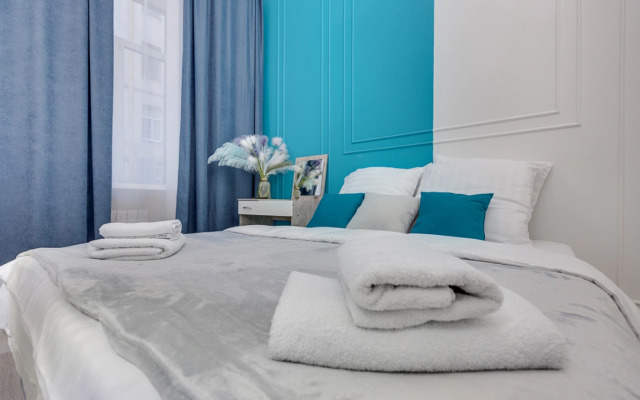 Апартаменты Бирюза и Подсолнух ВПитер на сутки 1