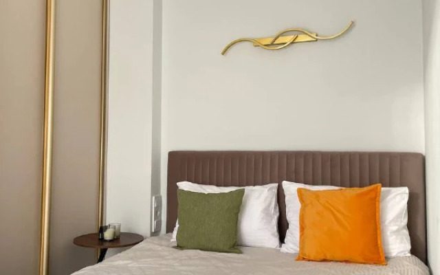 Uyutnaya S Sovremennym Remontom Flat