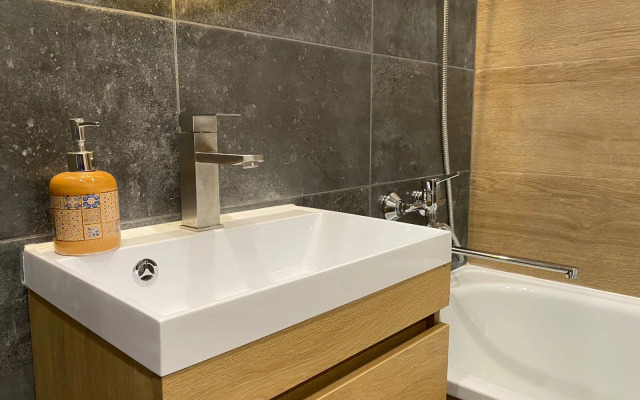 Апартаменты SeveRent на Серго Орджоникидзе 16А 404