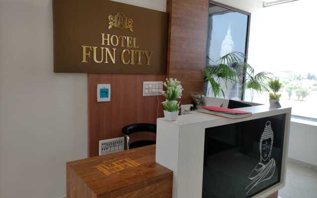 Fun City Hotel