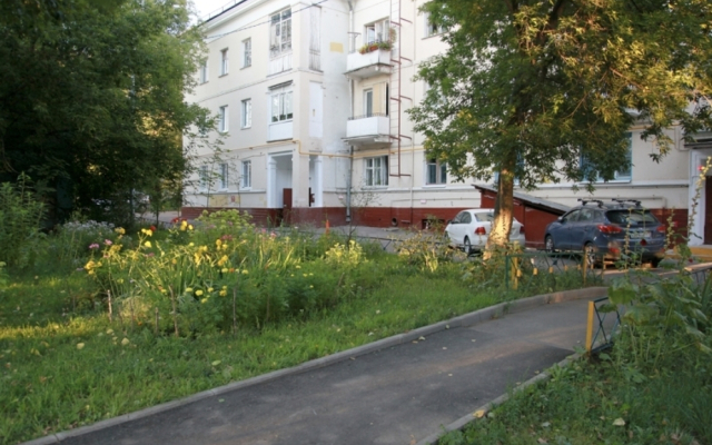 On Skhodnenskaya 11 Apartments