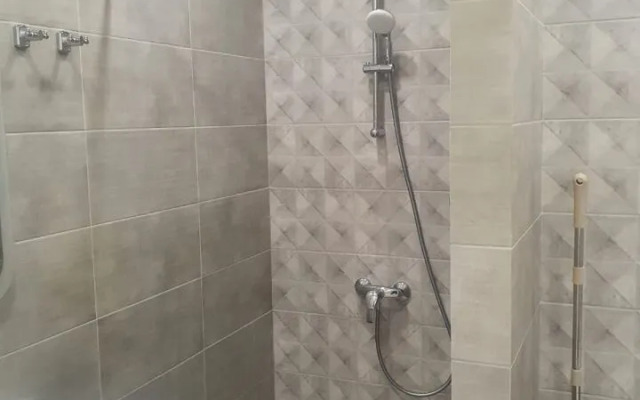 Квартира однокoмнaтная 37 м² пeрвaя линия у мopя