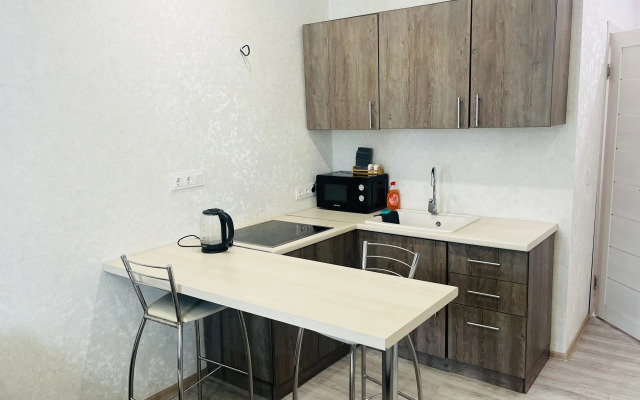 Na Verkhnyaya Naberezhnaya 161/13 Flat