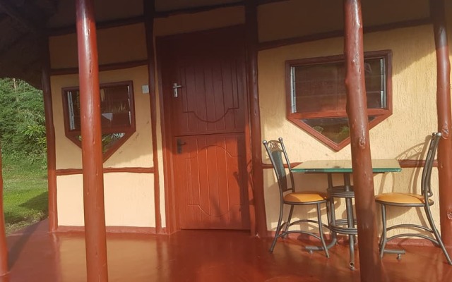 The Great Circle Lodge Hotel