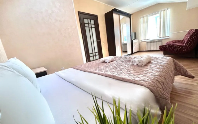 Апартаменты на Каракозова 10