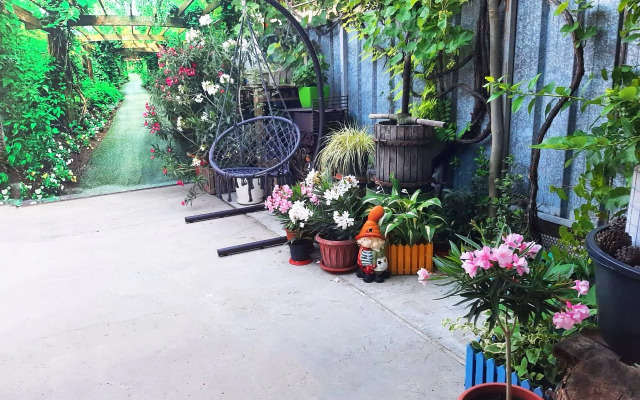 Tenisty Dvorik Guest House
