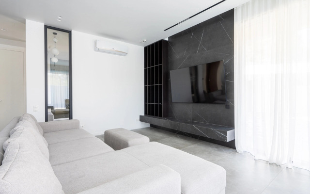 Частный дом 2-х этажный коттедж с дизайнерским ремонтом