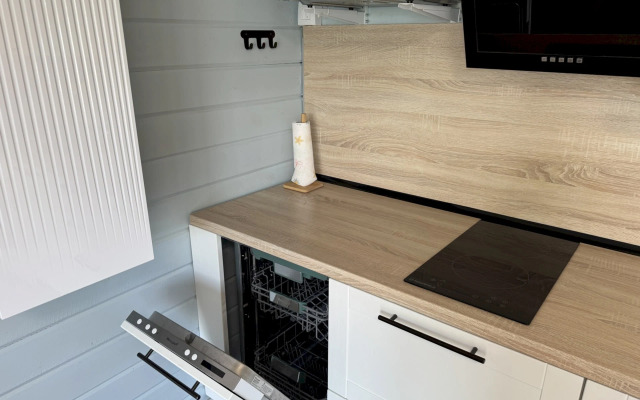 Частный Дом 550 с Тёплым бассейном Сауна Мангал Голубая Бухта