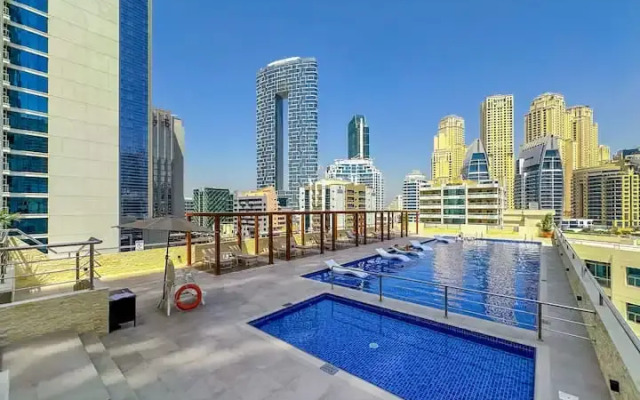 Prekrasnyye v Dubay Marina Apartment