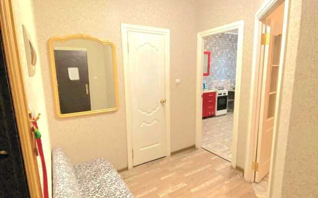 Апартаменты на Пилотов 12