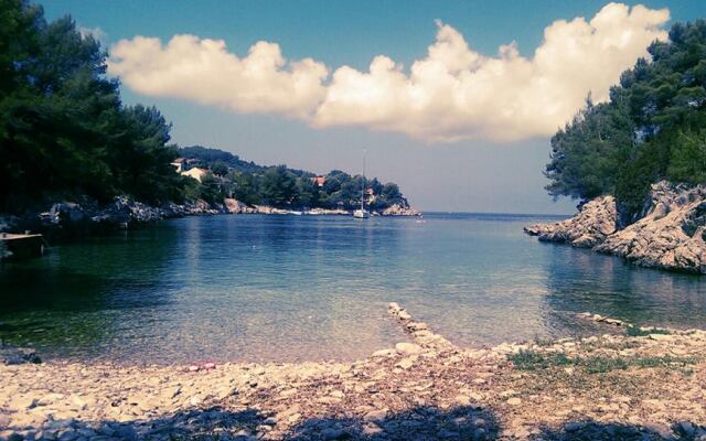 Stone House Poplat Villa