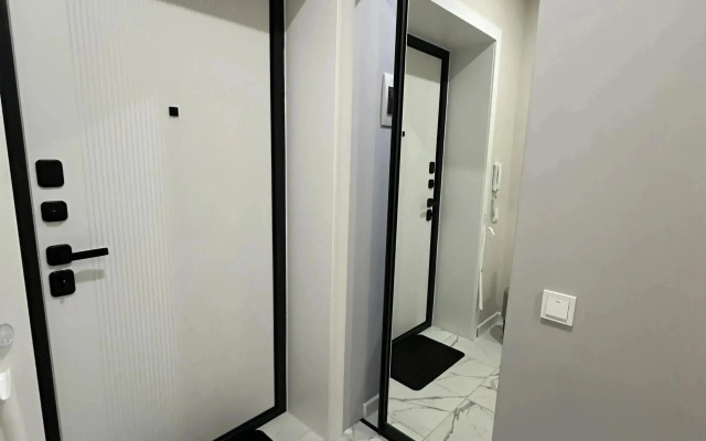 Sti'naya Kvartira-studiya 32 kv.m. ul. Korolenko d. 7 Apartments