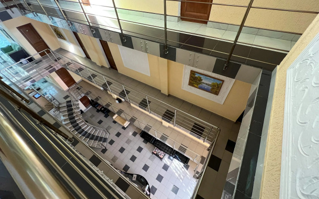 Hotel Medoviy