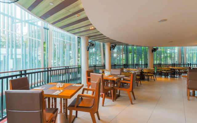 Holiday Inn Resort Phuket Karon Beach by IHG