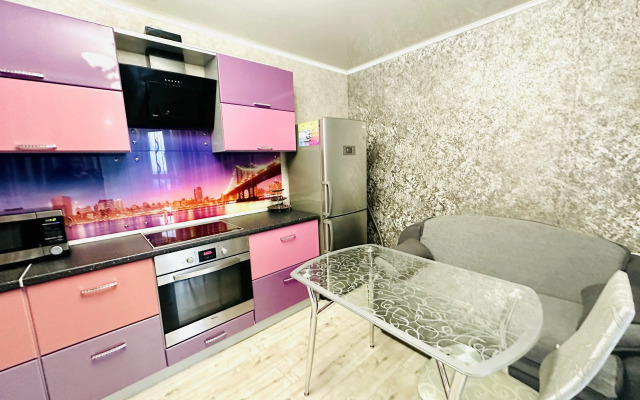 Апартаменты 451 по ул.  Ромашина, 32