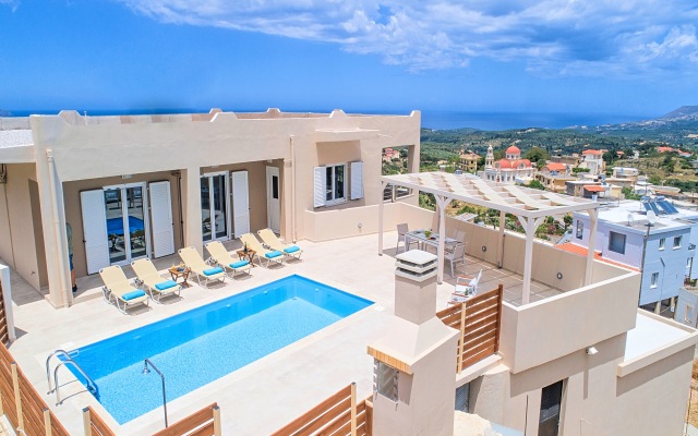 Villa di Giorgio Heated Pool