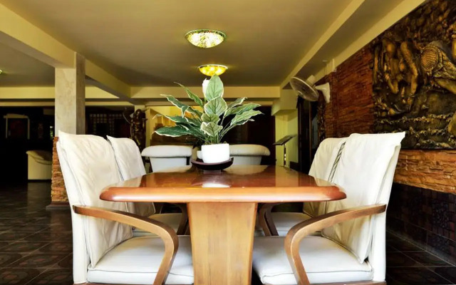 Jaranya Hotel