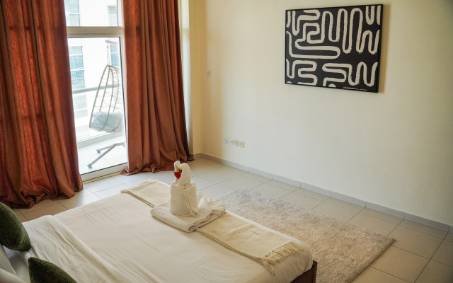 Апартаменты Stunning Canal And Burj View