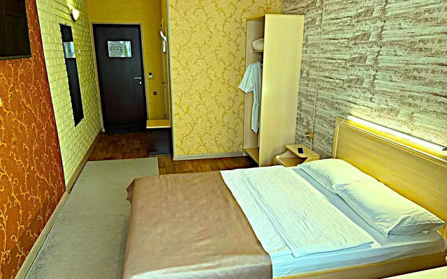 ArtPlaza Hotel