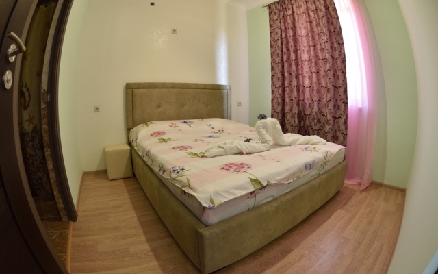 Siran Guest House