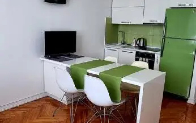 Apartamenty Na Svetlanskoy V Tsentre 1