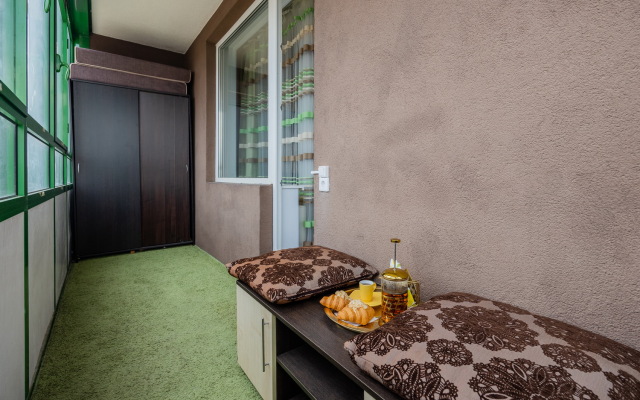 Apartaments Zdes' Svetit Solntse V Lyubuyu Pogodu