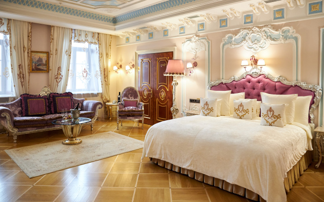 Trezzini Palace Boutique Hotel