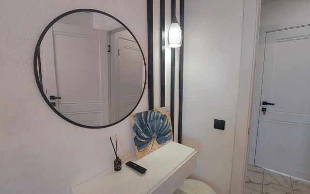 Trekhkomnatnay ryadom s Kremlem Flat
