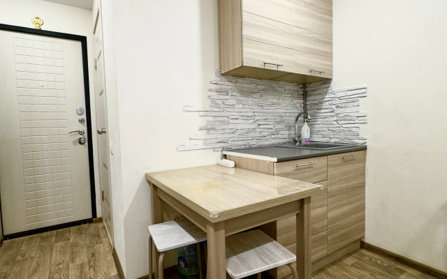 Квартира Уютная студия рядом с ТЦ Мега